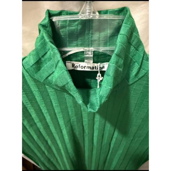 Women's Reformation Zia Kelly Green Ribbed Knit Mini Dress - Picture 4 of 4